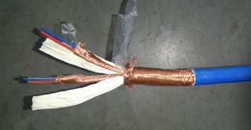 DJYVP2 2×2×2.5 聚乙烯绝缘对绞铜带总屏蔽聚氯乙烯护套计